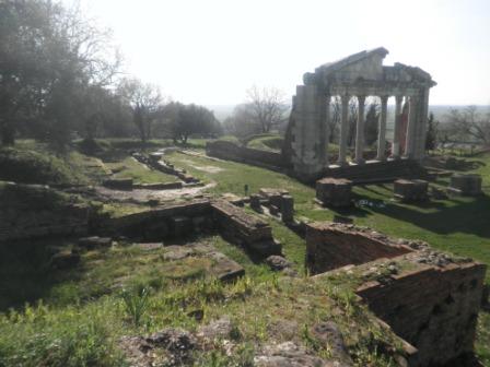 Il tempio di Apollonia, Albania